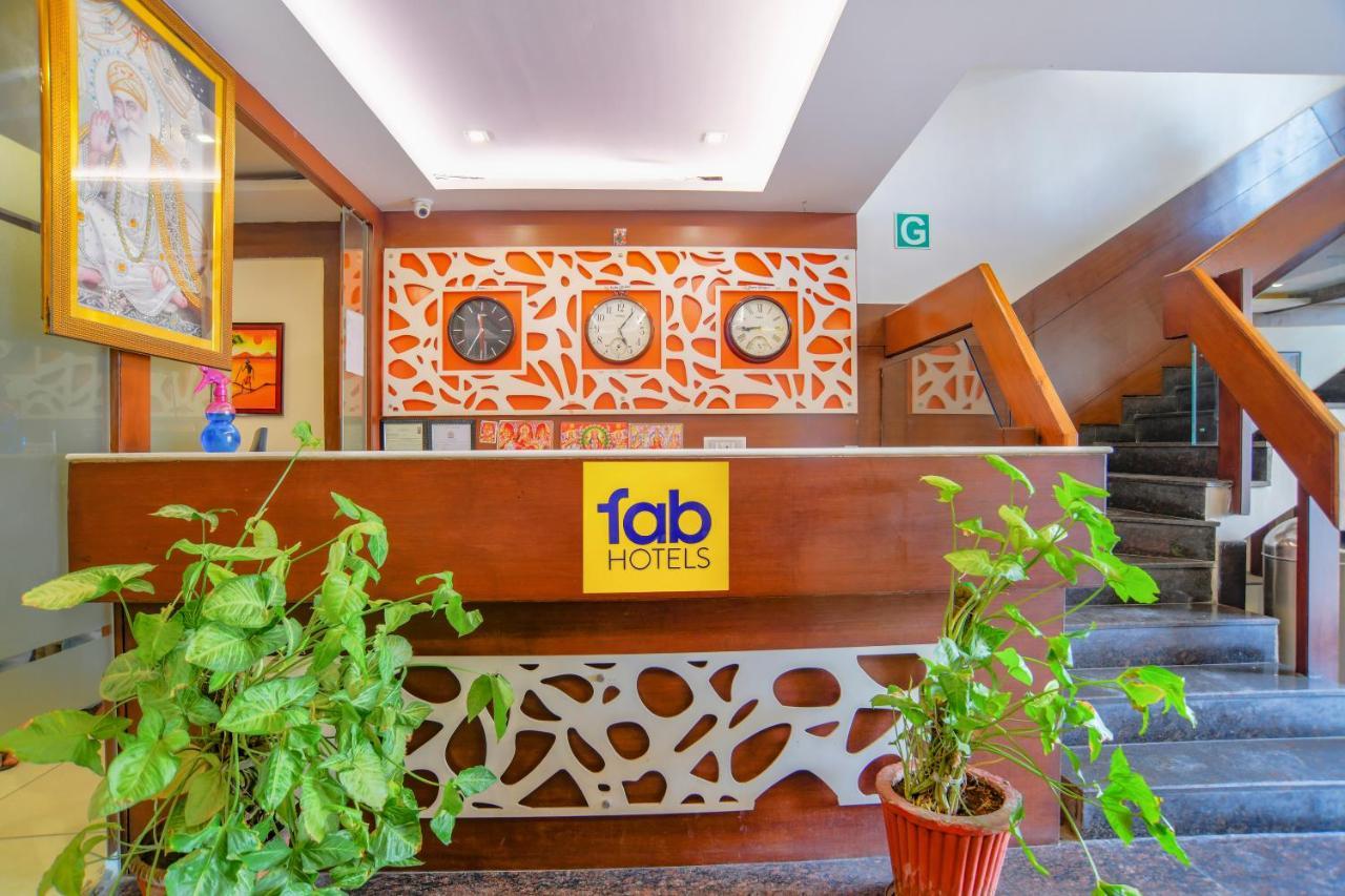 โอโย 8882 โฮเต็ล พิศุรี เรซิเดนซี Hotel อินดอร์ ภายนอก รูปภาพ